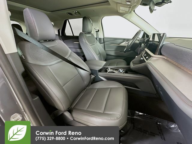 New 2026 Ford Explorer Active w/ Active Comfort Package image 32