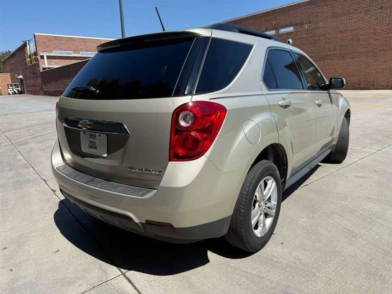 Used 2013 Chevrolet Equinox LT w/ Driver Convenience Package FWD image 4