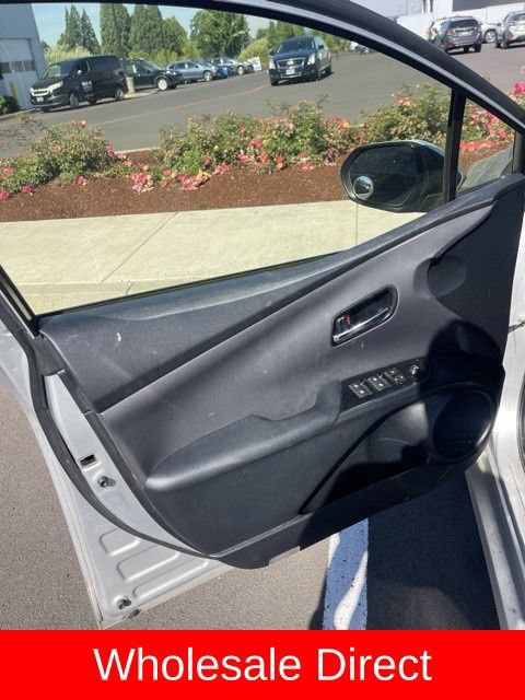 Used 2016 Toyota Prius Two FWD image 8