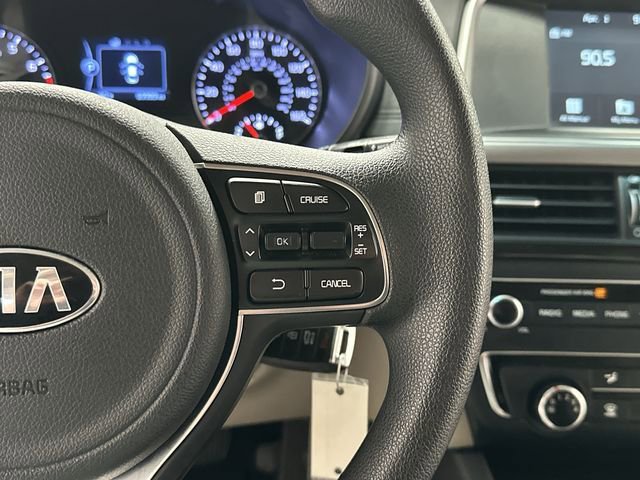 Used 2018 Kia Optima LX w/ 17" Alloy Wheels Package image 9