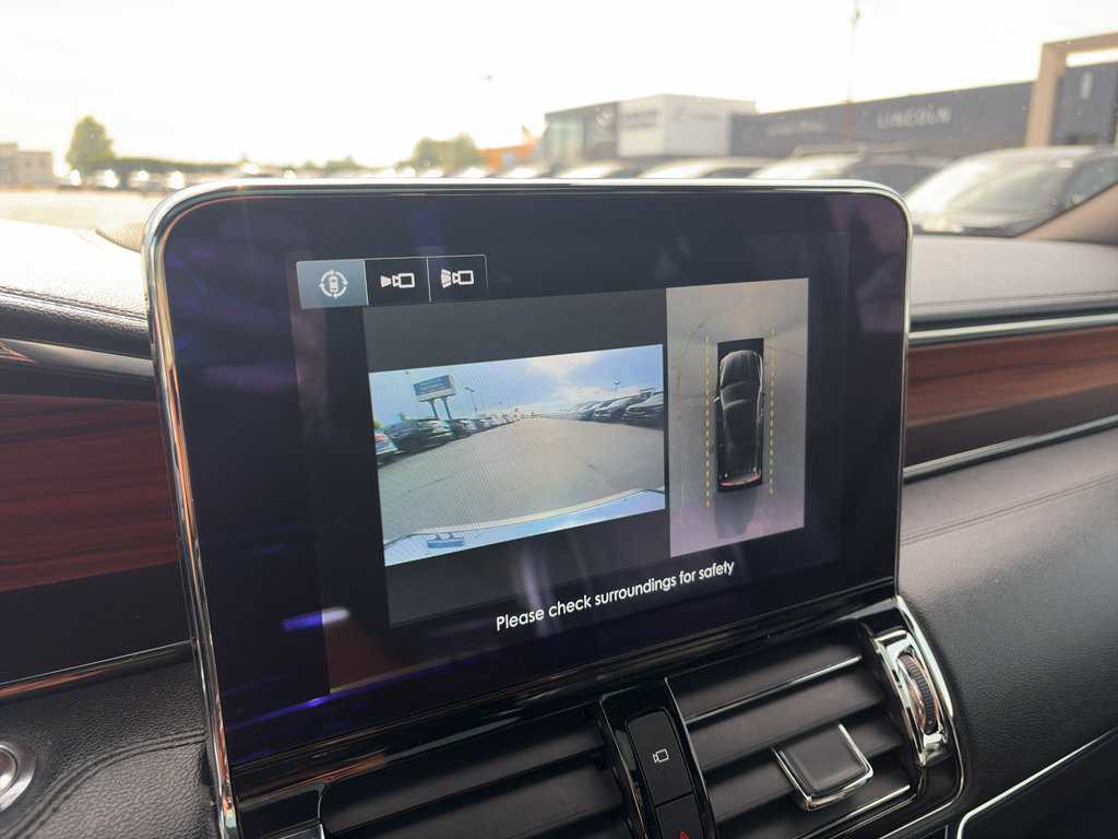 Used 2019 Lincoln Navigator Reserve AWD/4WD image 28