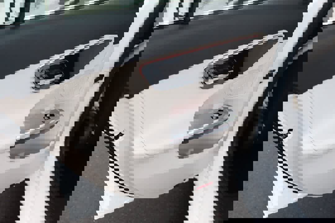 Used 2023 Mercedes-Benz C 300 4MATIC Sedan image 43