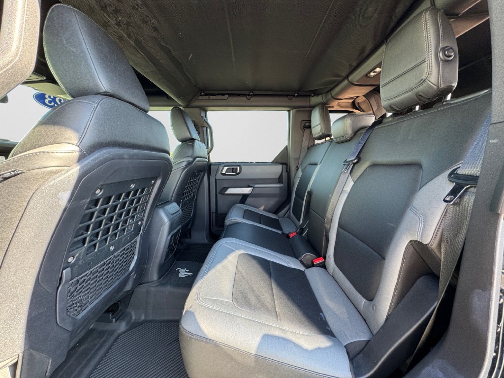 Used 2023 Ford Bronco Black Diamond w/ Sasquatch Package AWD/4WD image 11
