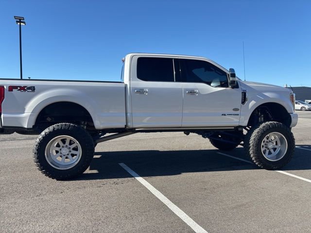 Used 2017 Ford F250 Platinum w/ Platinum Ultimate Package image 5