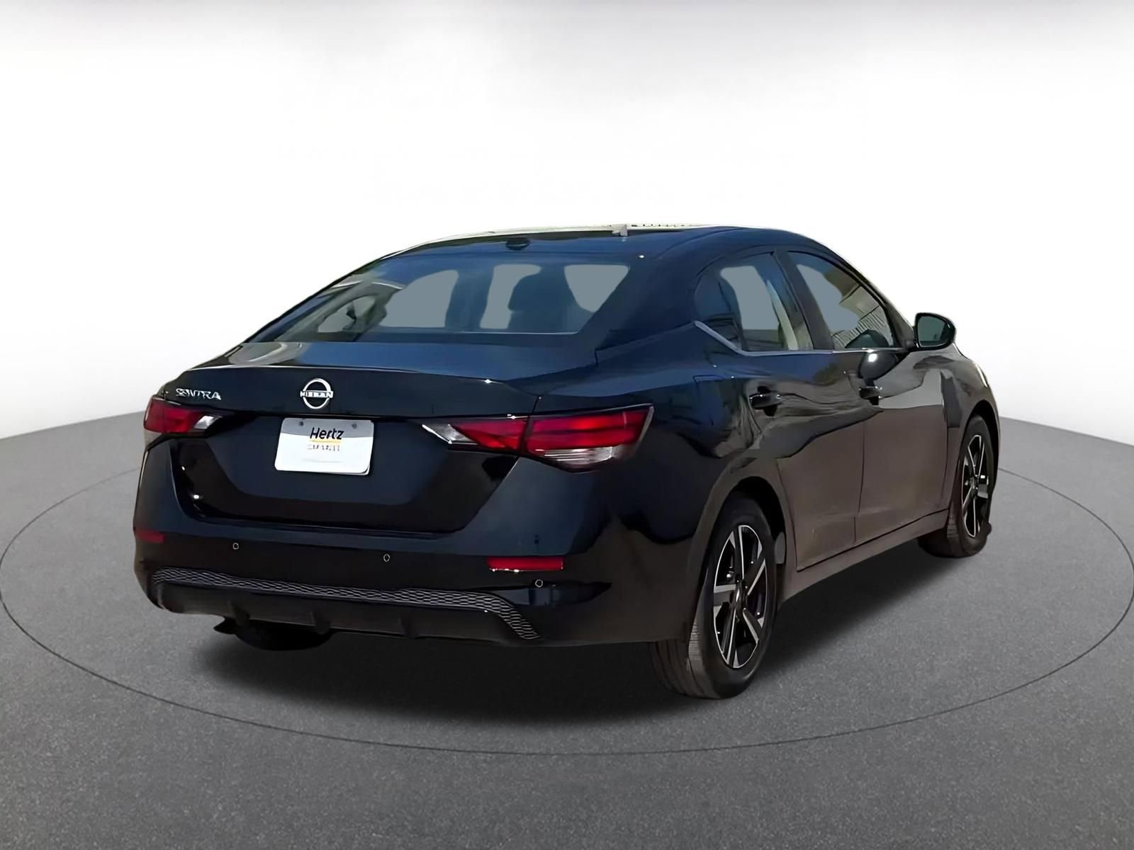 Used 2025 Nissan Sentra SV FWD image 14
