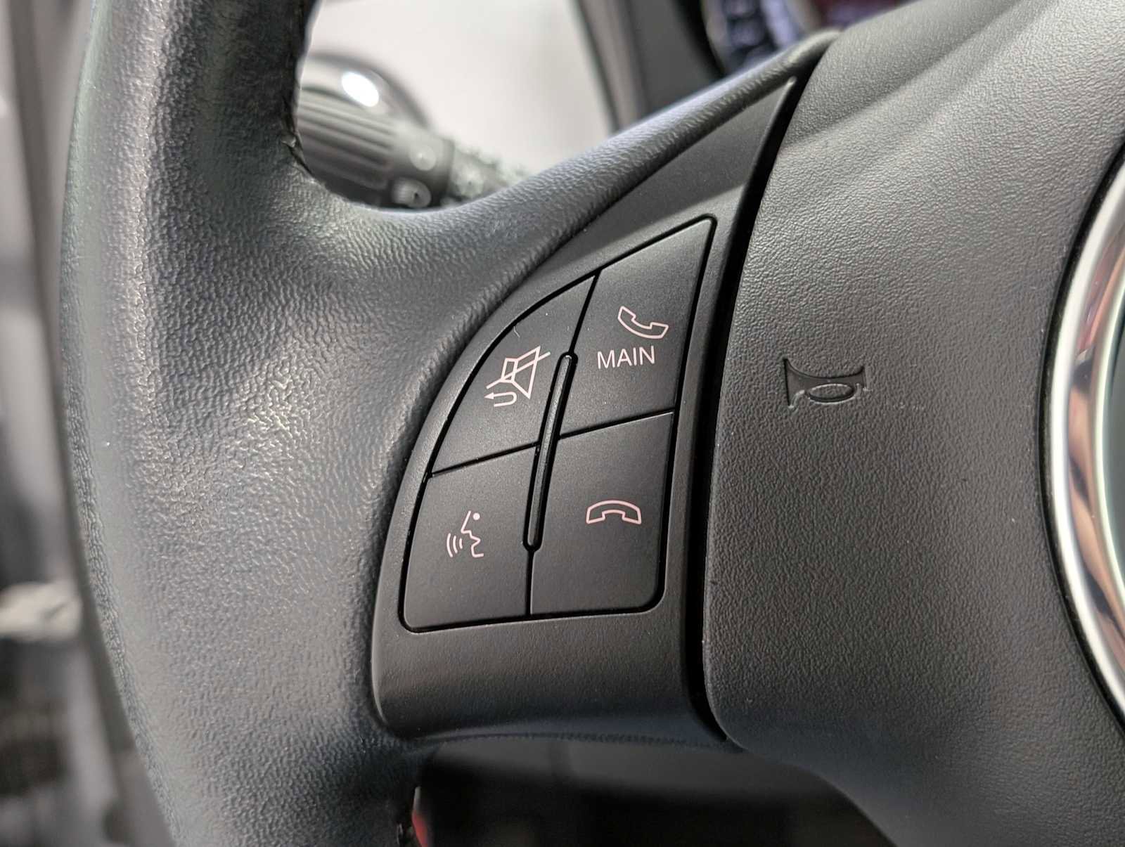 Used 2017 FIAT 500 Pop FWD image 28