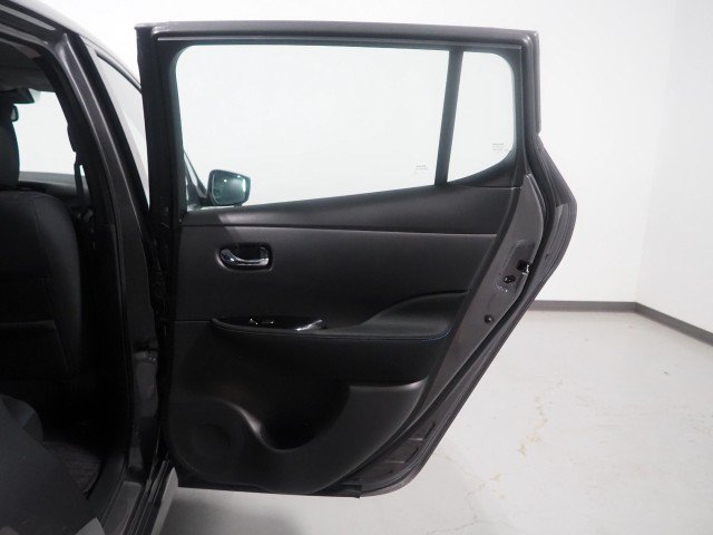Used 2025 Nissan Leaf SV Plus FWD image 57