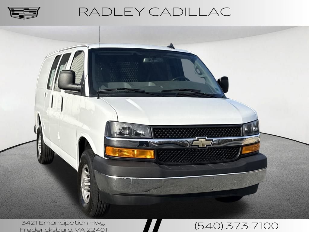Used 2024 Chevrolet Express 2500 w/ Driver Convenience Package image 8