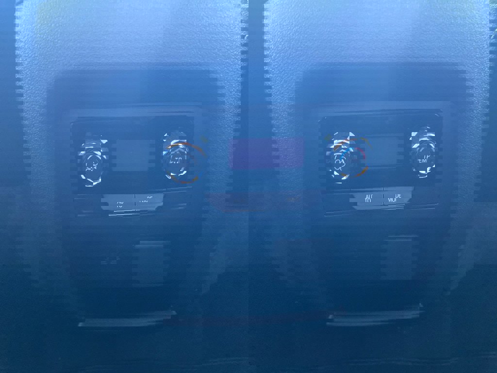 New 2026 Chevrolet Traverse LT w/ Midnight/Sport Edition image 28