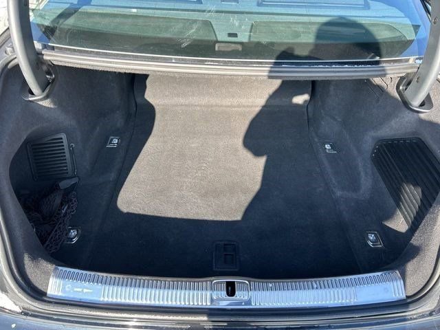 Used 2022 Audi A8 L 3.0T image 45