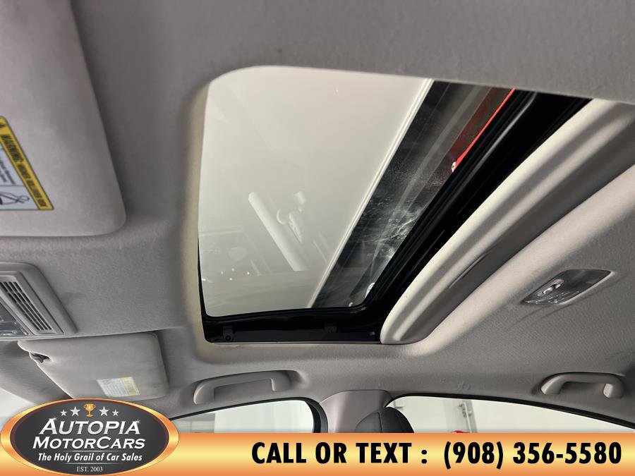 Used 2022 Honda HR-V EX image 43