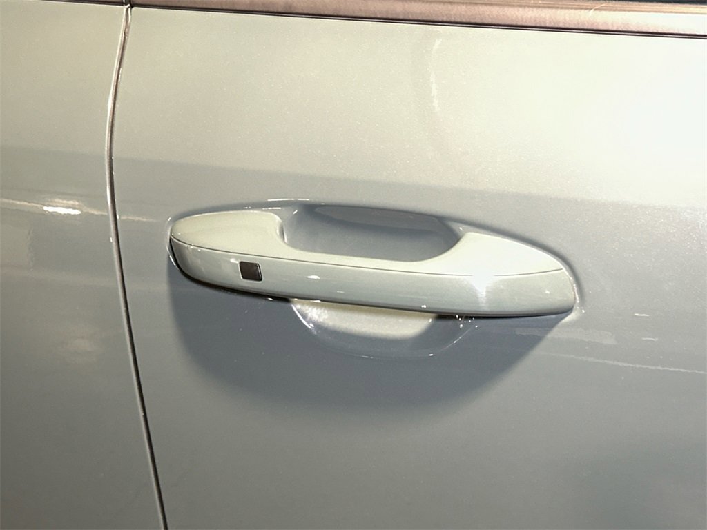 Certified 2023 Kia Niro Wind w/ Wind Preserve Package image 10