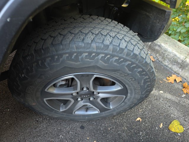 Used 2021 Jeep Wrangler Unlimited Sport w/ Sun And Sound Package AWD/4WD image 16