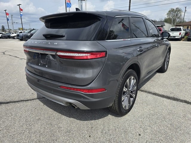 Used 2022 Lincoln Corsair Reserve image 3