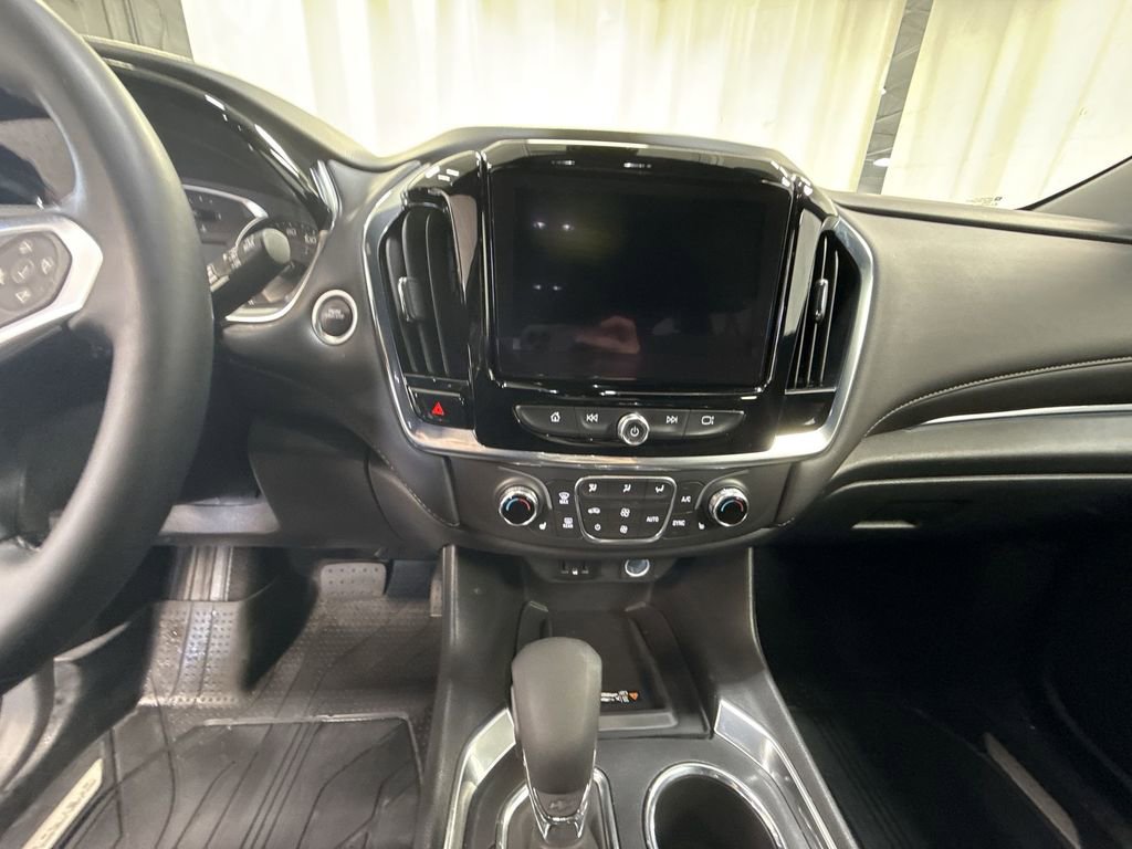 Certified 2023 Chevrolet Traverse LT FWD image 15