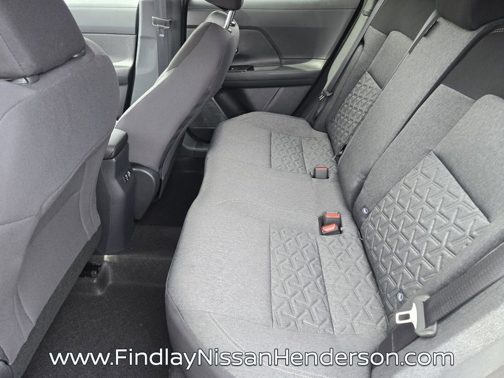 New 2026 Nissan Kicks SV w/ Charging Package FWD image 12