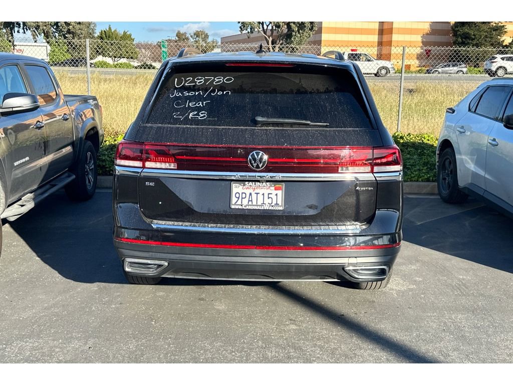 Used 2024 Volkswagen Atlas SE image 4
