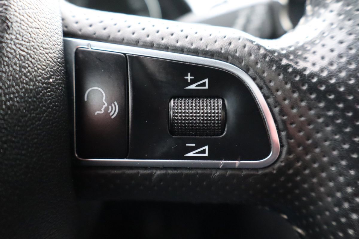 Used 2009 Audi A4 2.0T Prestige image 31