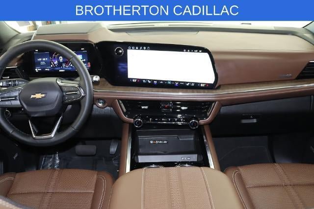Used 2025 Chevrolet Tahoe High Country AWD/4WD image 30
