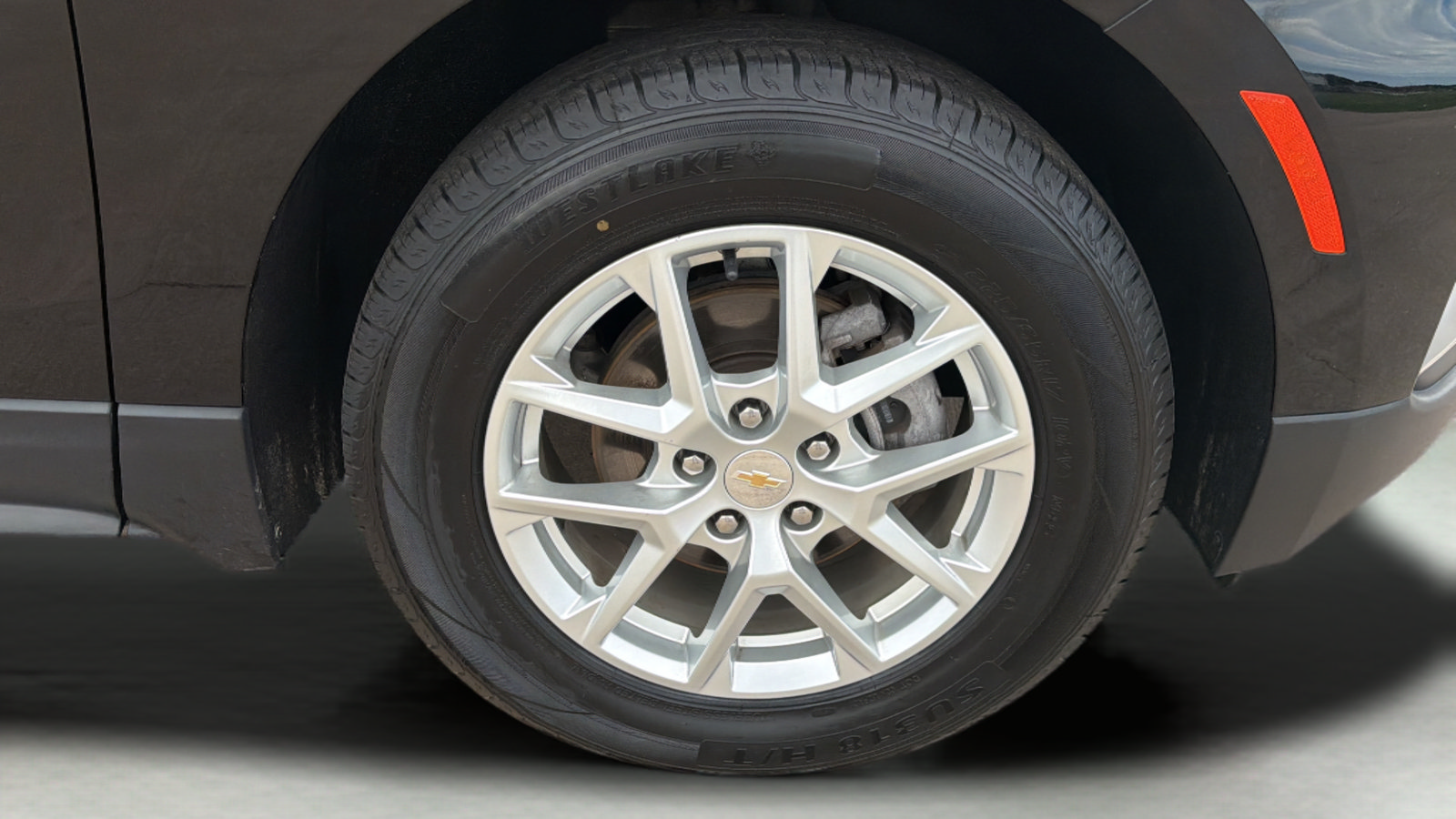 Used 2022 Chevrolet Equinox LT AWD/4WD image 27