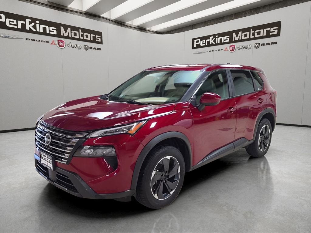Used 2025 Nissan Rogue SV AWD/4WD image 1