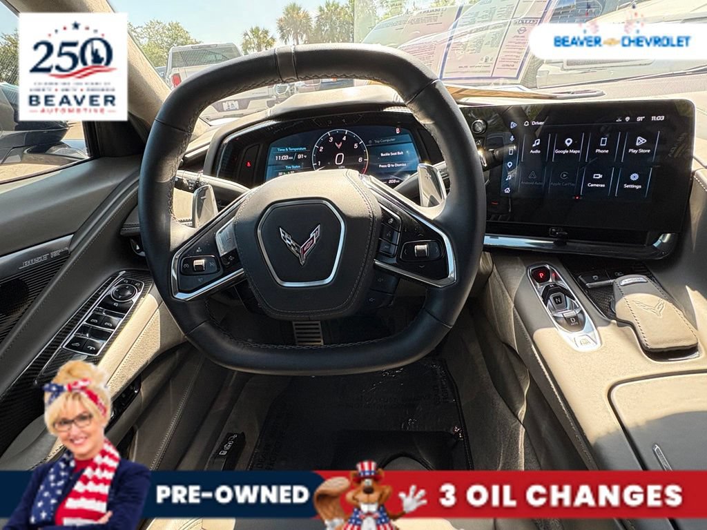 Used 2025 Chevrolet Corvette Stingray Premium Conv w/ Z51 Performance Package RWD image 16