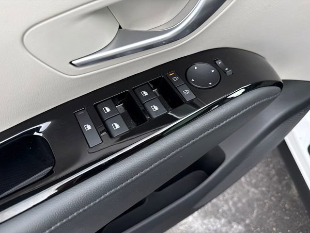 Certified 2025 Hyundai Tucson Limited image 9