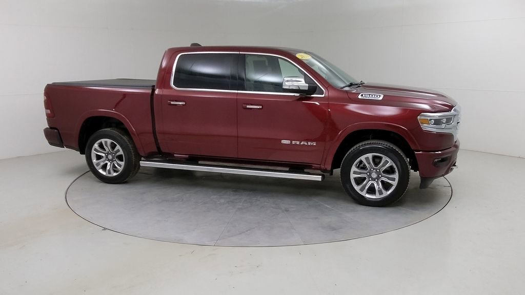 Used 2022 RAM 1500 Limited w/ Body Color Bumper Group AWD/4WD image 11