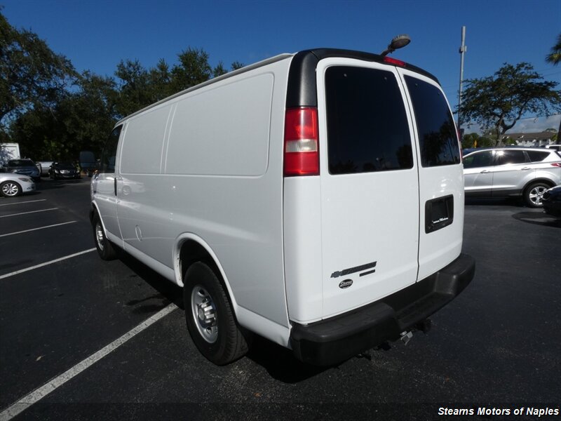 Used 2015 Chevrolet Express 2500 RWD image 8
