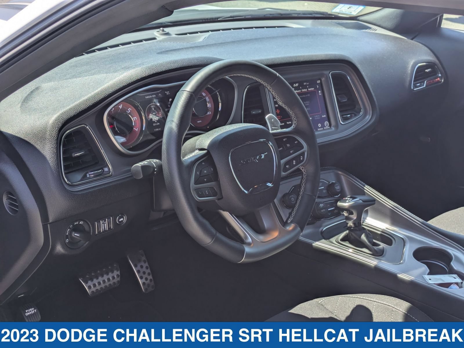 Used 2023 Dodge Challenger SRT Hellcat w/ Driver Convenience Group RWD image 15