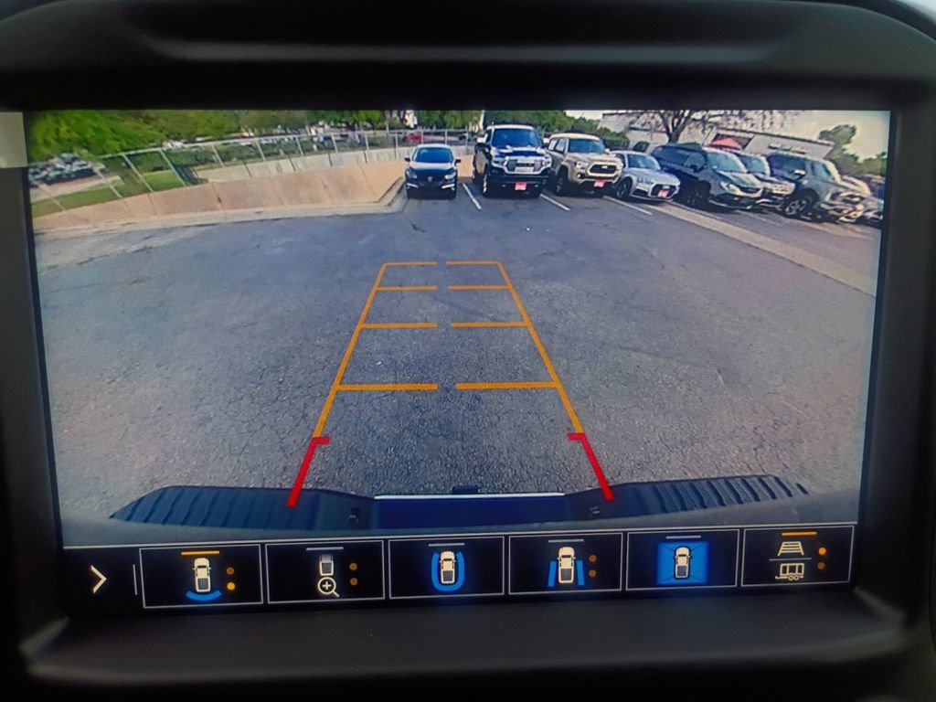 Used 2021 Chevrolet Silverado 2500 LTZ w/ LTZ Premium Package image 9