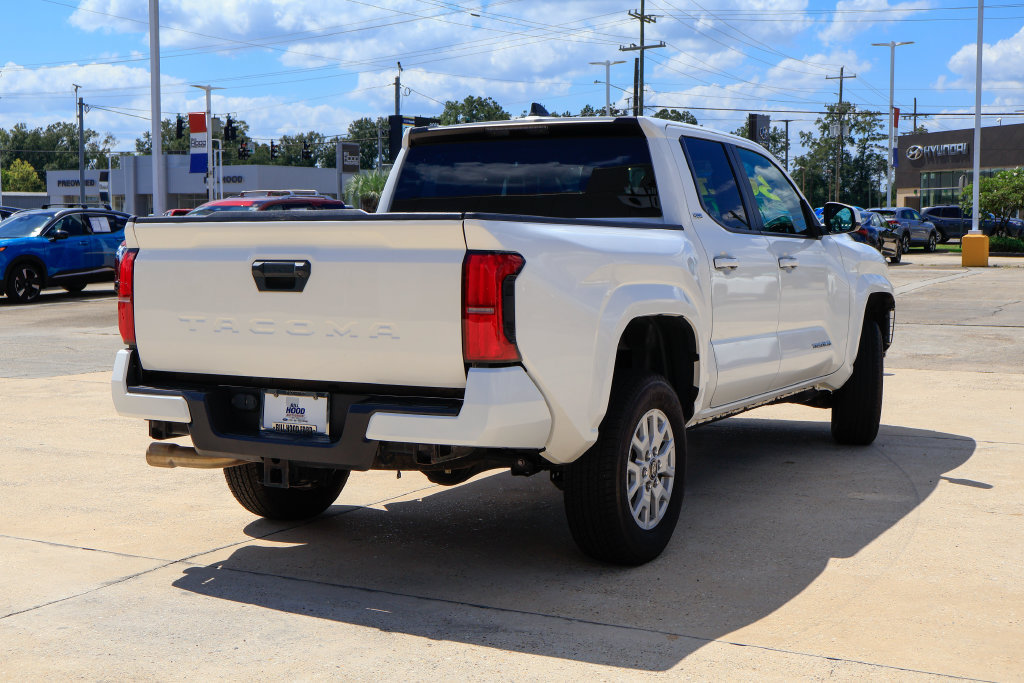 Used 2024 Toyota Tacoma SR5 RWD image 20
