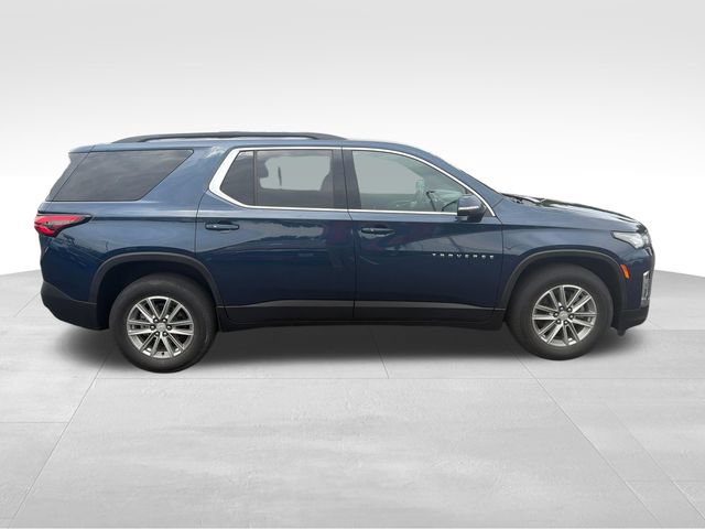 Used 2023 Chevrolet Traverse LT w/ Rear Camera Mirror Package AWD/4WD image 7