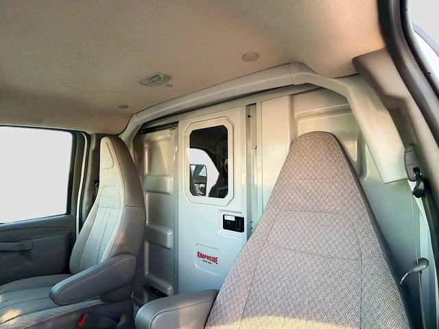 New 2025 Chevrolet Express 3500 w/ Power Convenience Package RWD image 17