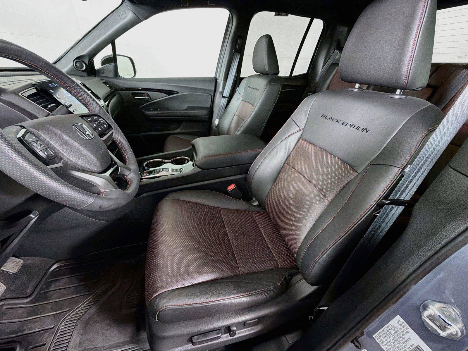 Used 2026 Honda Ridgeline Black Edition image 2
