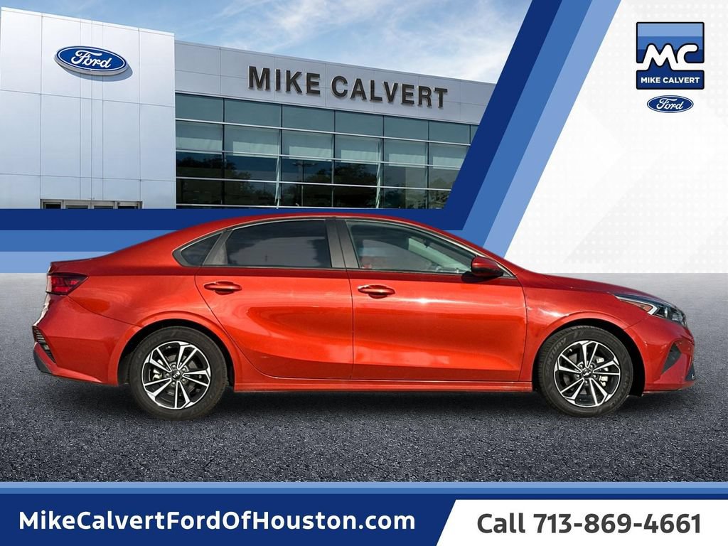 Used 2024 Kia Forte LXS FWD image 6