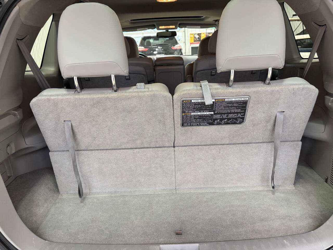 Used 2013 Toyota Highlander 4WD Hybrid image 34
