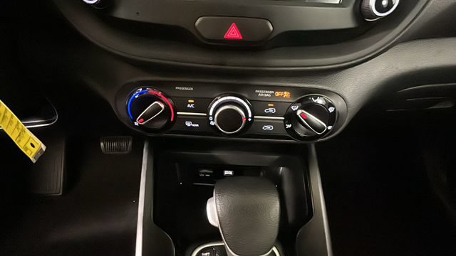 Used 2024 Kia Soul LX FWD image 21