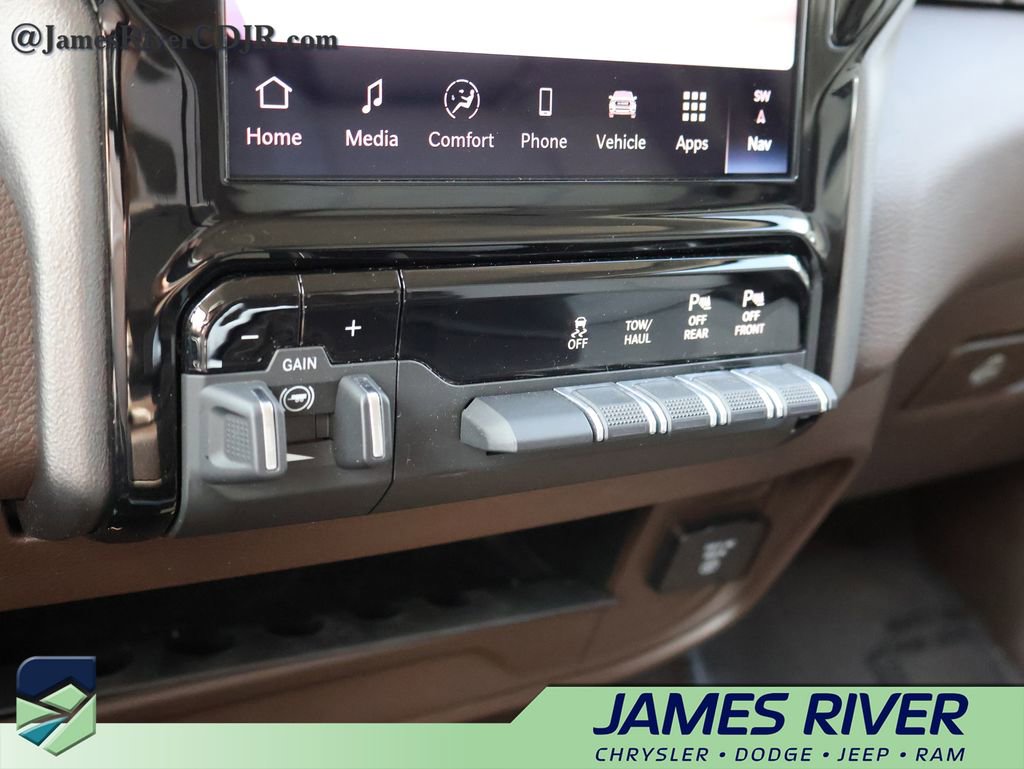 Used 2026 RAM 2500 Laramie image 37