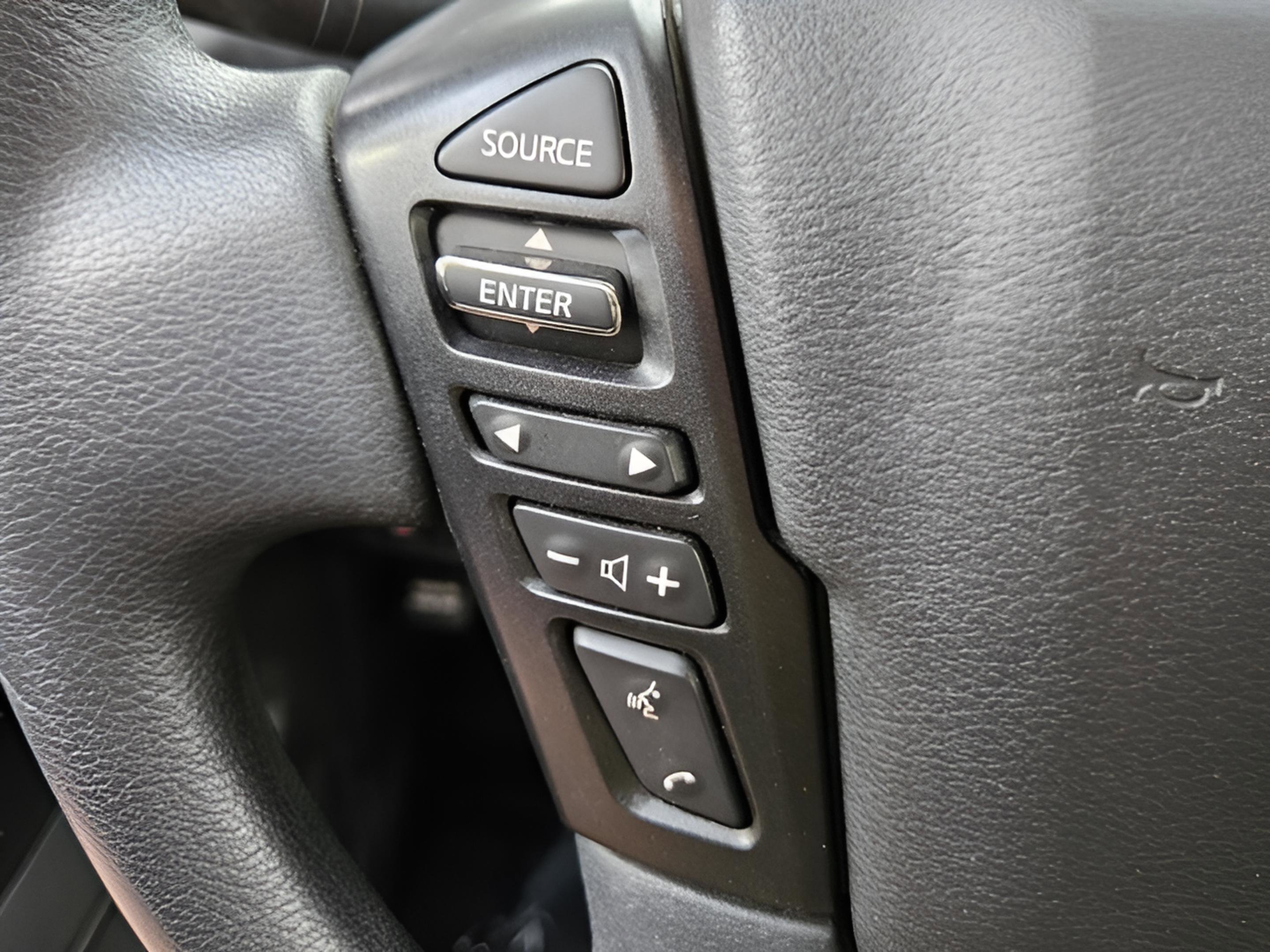 Used 2024 Nissan Frontier S w/ Technology Package image 13