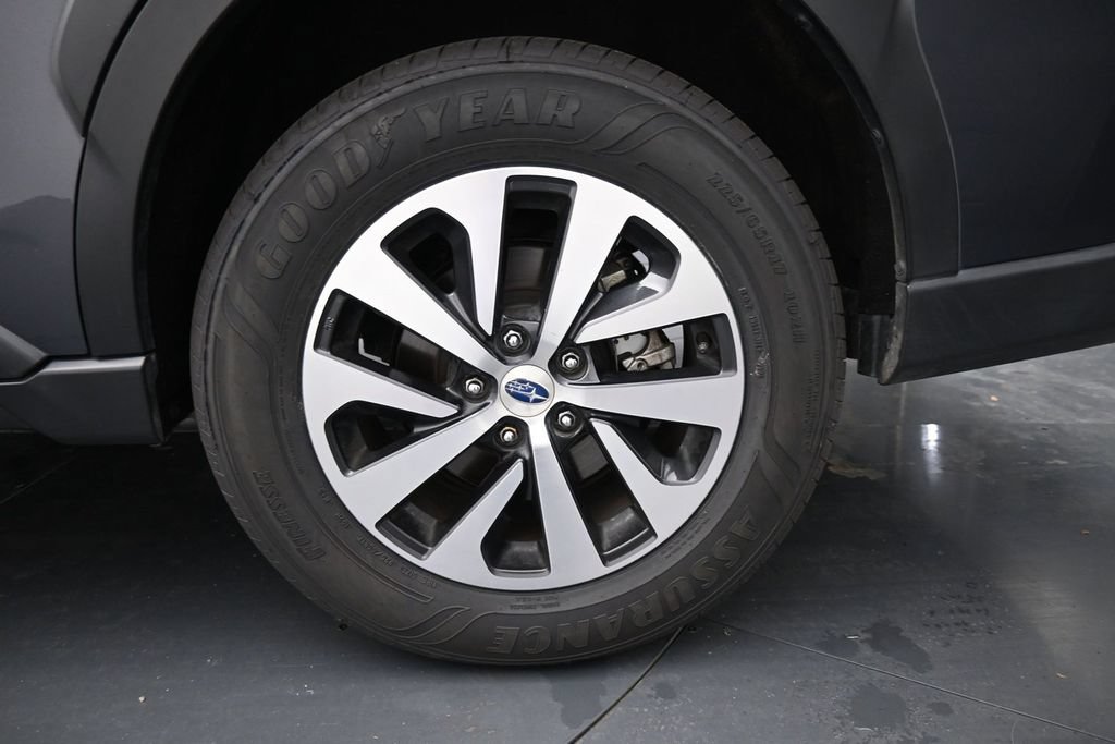 Used 2023 Subaru Outback Premium AWD/4WD image 15