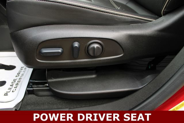 Used 2023 GMC Acadia Denali w/ Denali Technology Package image 3