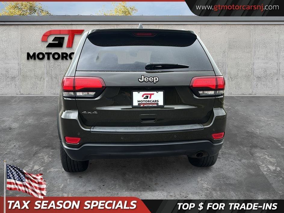 Used 2016 Jeep Grand Cherokee Laredo 75th Anniversary image 6