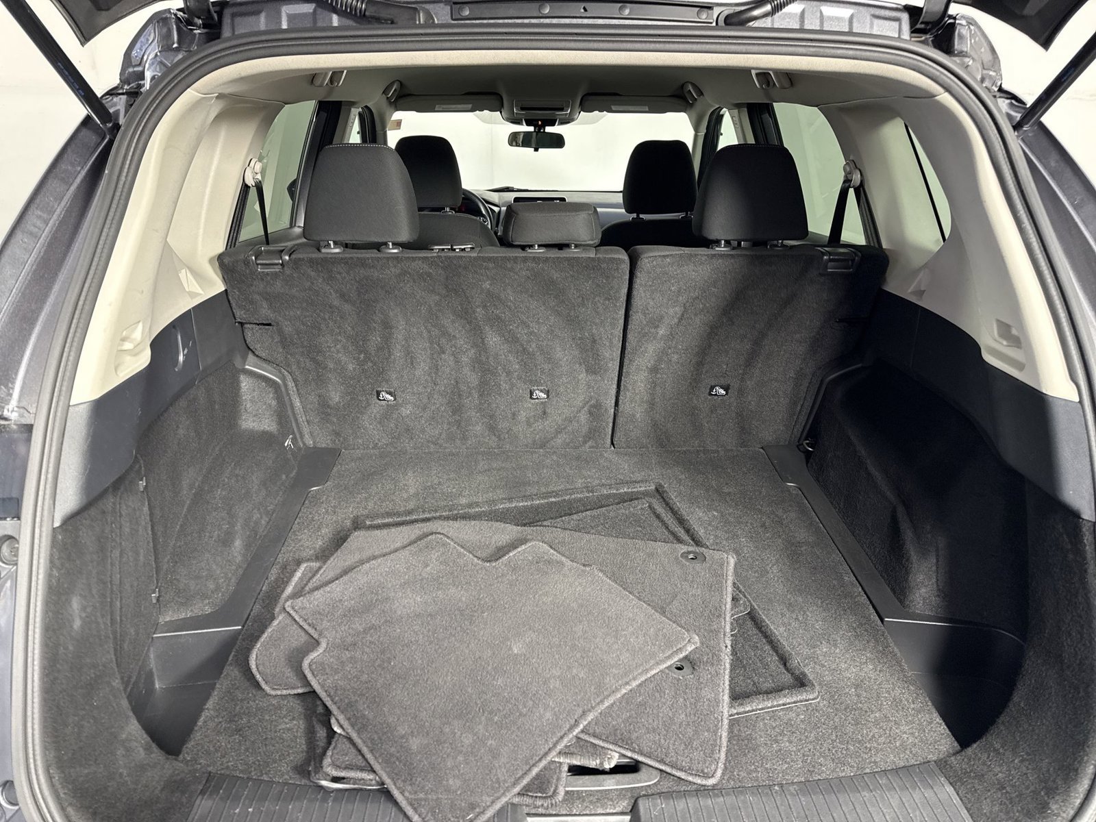 Certified 2024 Nissan Rogue S FWD image 34