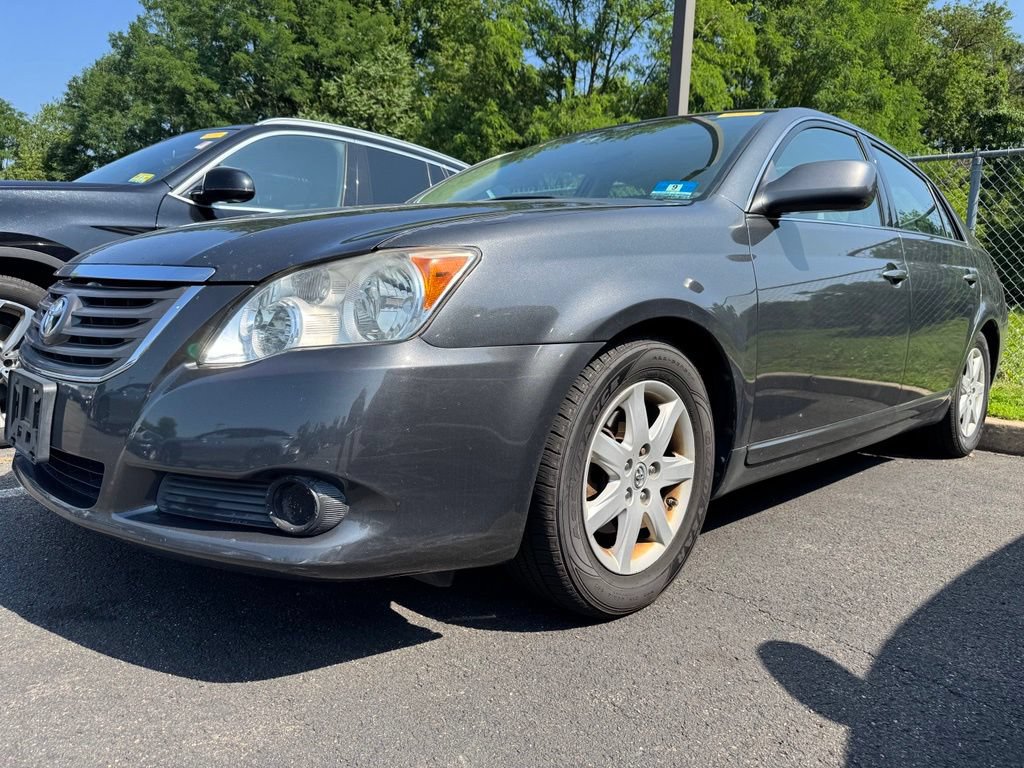 Used 2008 Toyota Avalon FWD image 2
