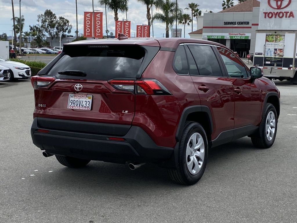 Certified 2025 Toyota RAV4 LE FWD image 43