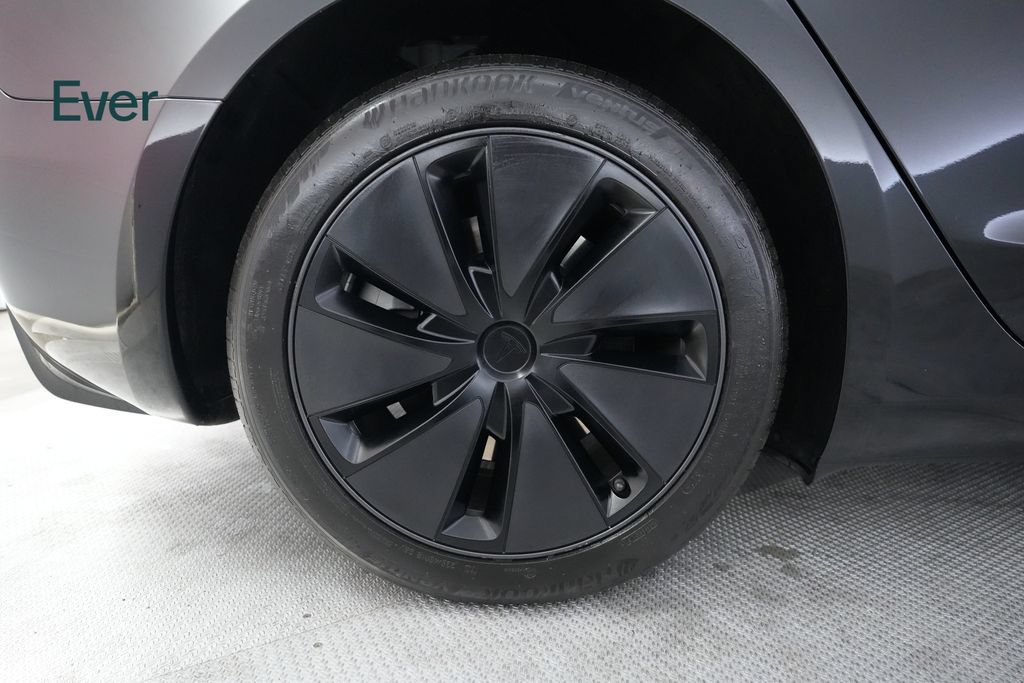 Used 2024 Tesla Model 3 Standard Range RWD image 22