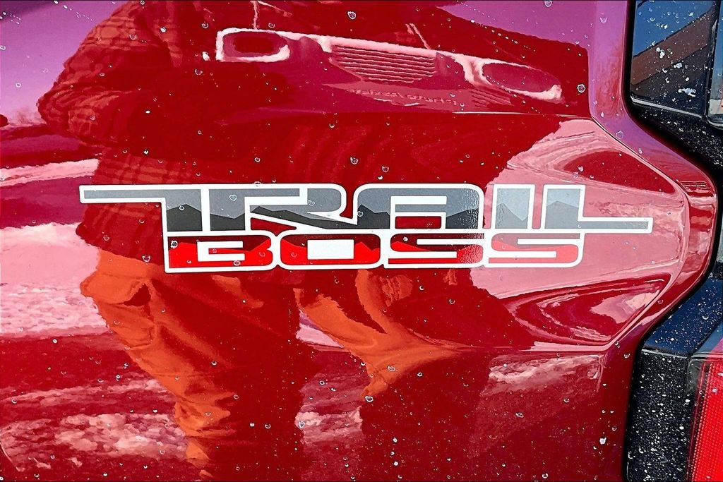 Used 2023 Chevrolet Colorado Trail Boss w/ Advanced Trailering Package image 26
