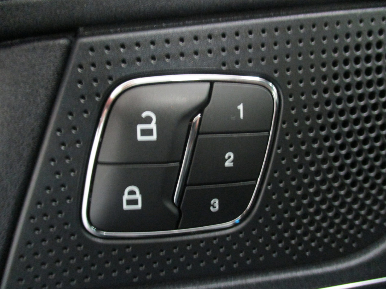 Used 2020 Ford Edge Titanium w/ Cargo Accessory Package image 18