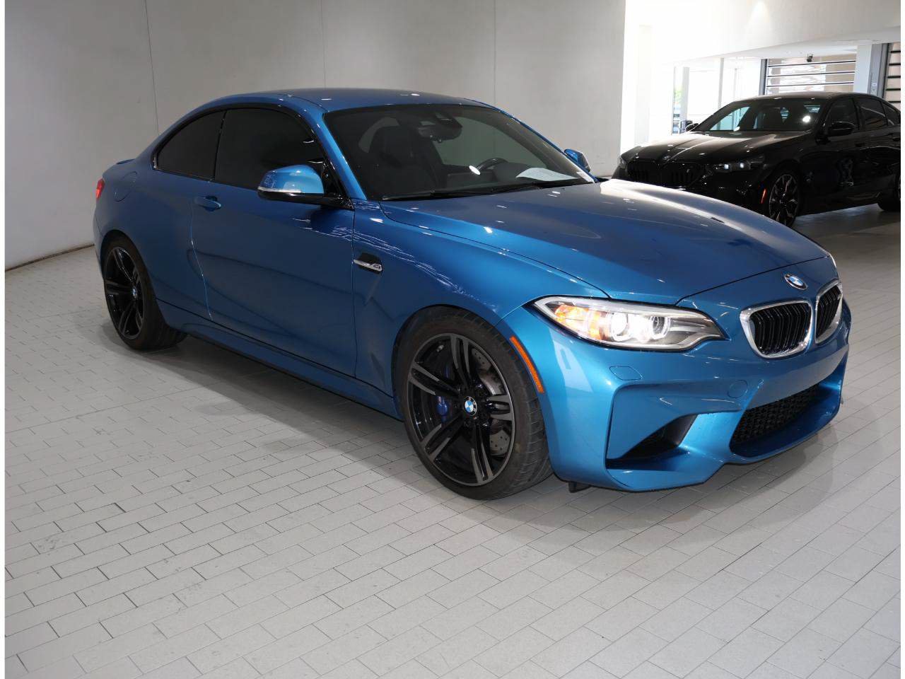 Used 2017 BMW M2 RWD image 8